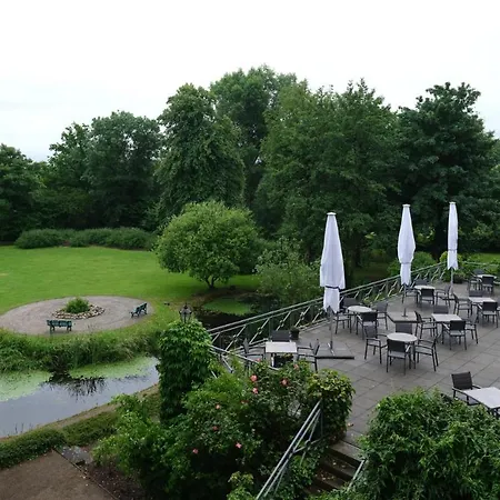 Hotell Gutshaus Redewisch & Restaurant 2*