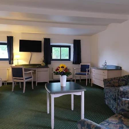 Gutshaus Redewisch & Restaurant Hotel Boltenhagen (Ostseebad)
