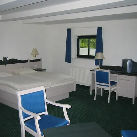 Hotell Gutshaus Redewisch & Restaurant