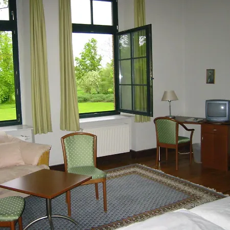 Hotel Gutshaus Redewisch & Restaurant Boltenhagen (Ostseebad)