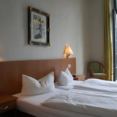 Gutshaus Redewisch & Restaurant Hotel