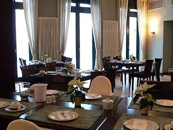 Gutshaus Redewisch & Restaurant 호텔