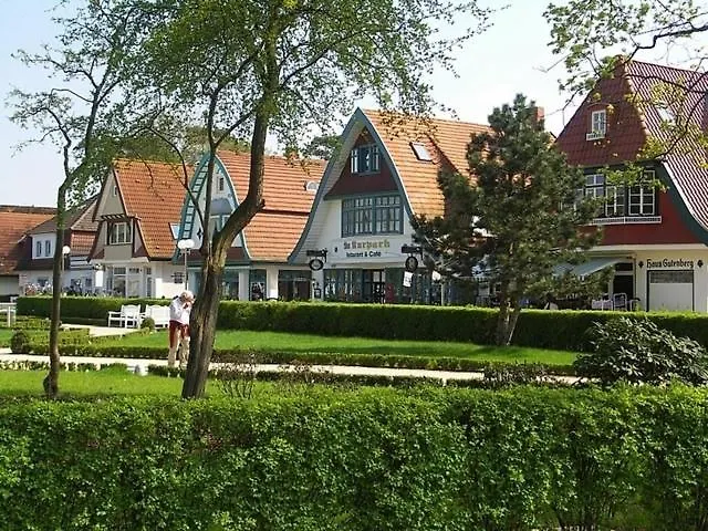 Gutshaus Redewisch & Restaurant Boltenhagen (Ostseebad)