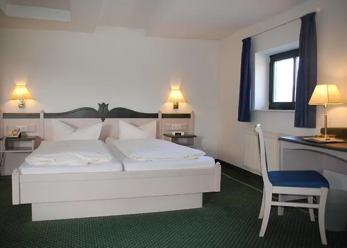 Gutshaus Redewisch & Restaurant Hotel